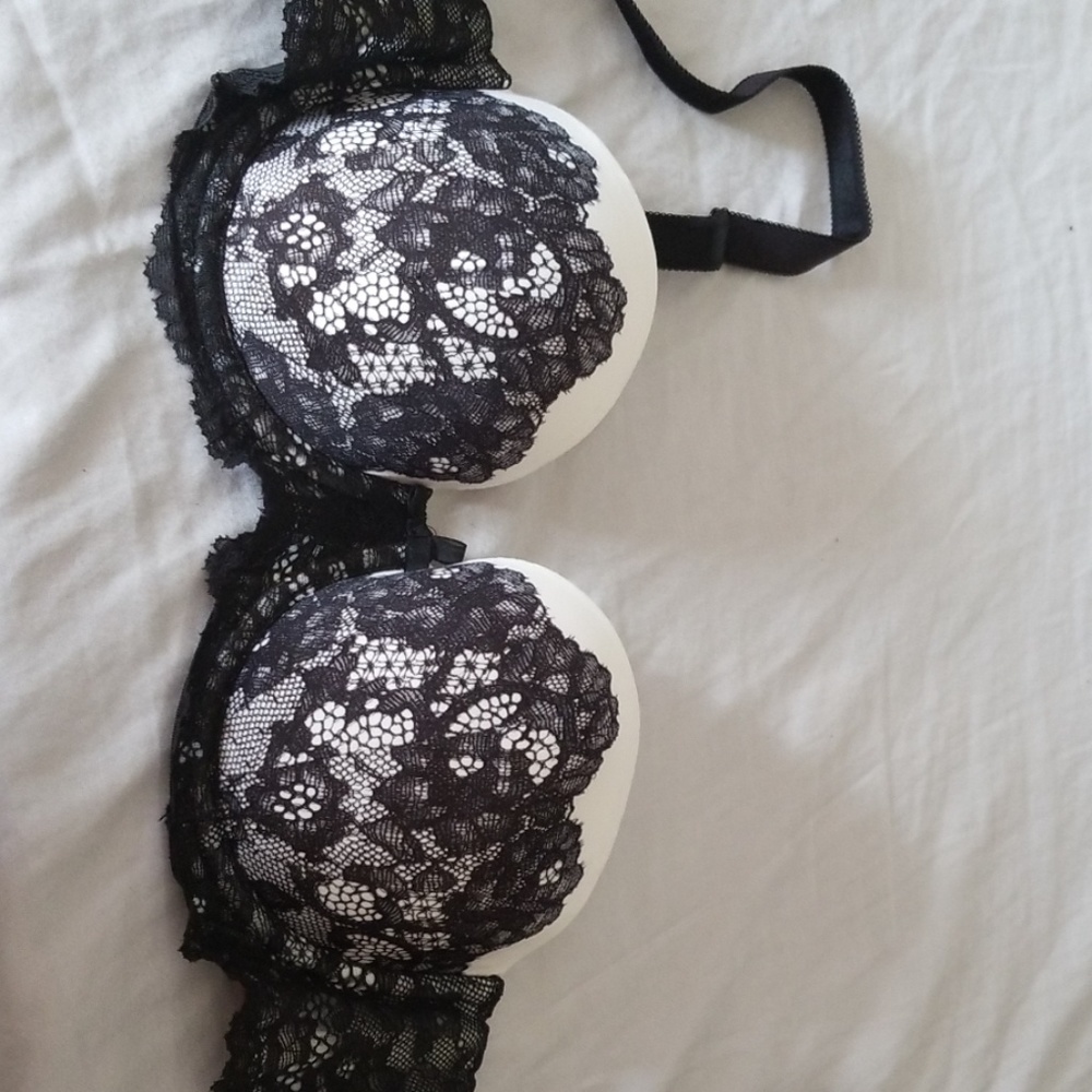 Victoria Secret bra